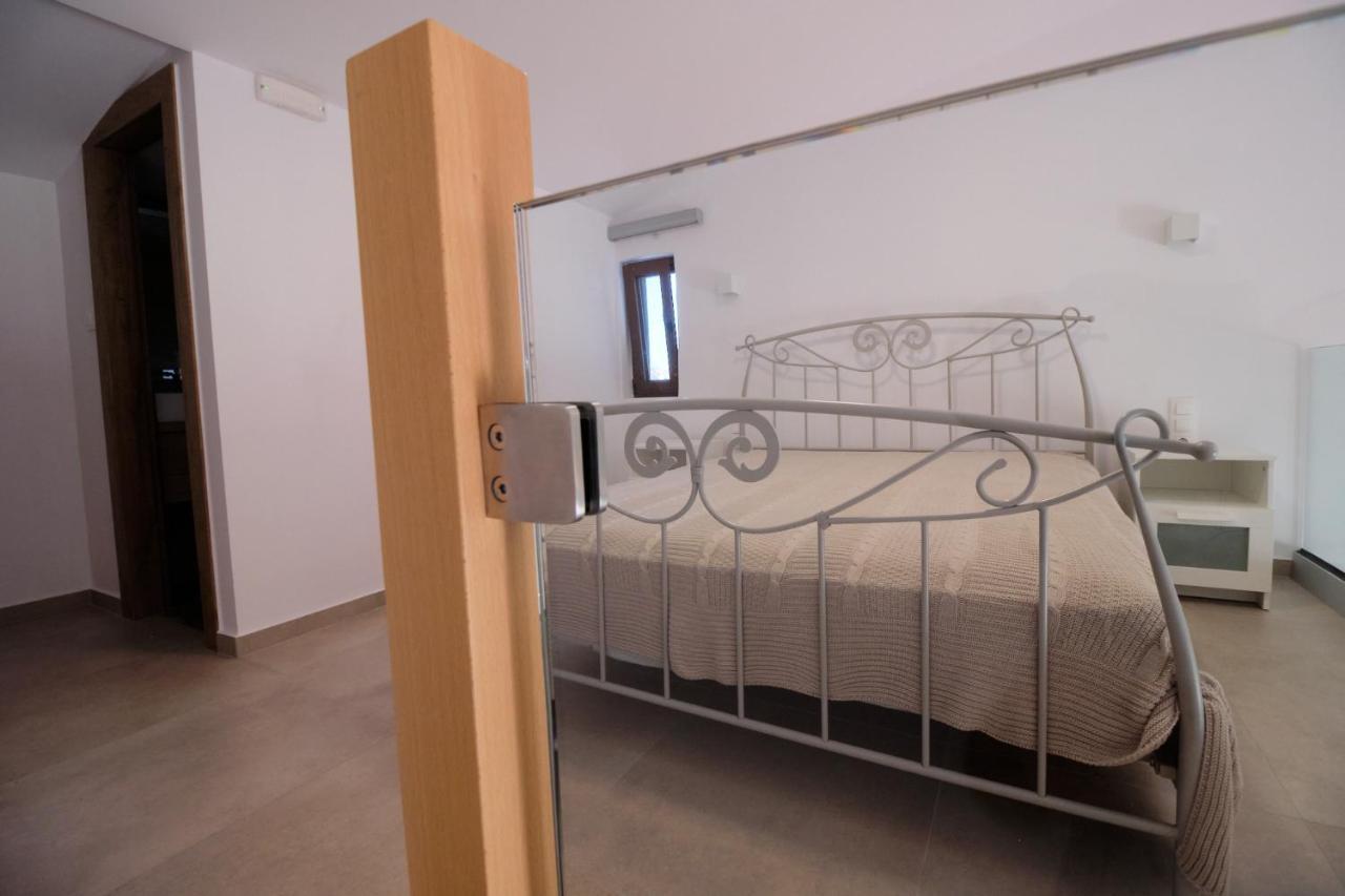 Zefiros Luxury Apartments Sívota Exterior foto